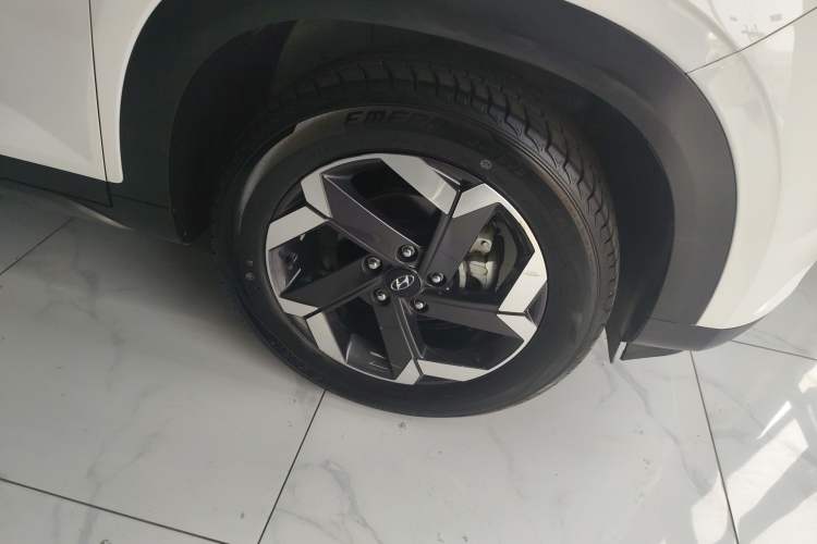 Used Hyundai ix25 2020 1.5L CVT DLX Prestige Version Right Front Wheel Hub