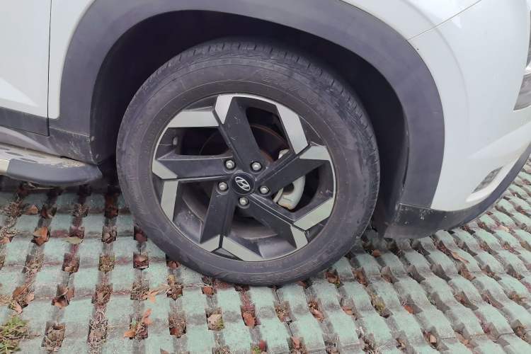 Used Hyundai ix25 2020 1.5L CVT GLS Smart Model Right Front Wheel Hub