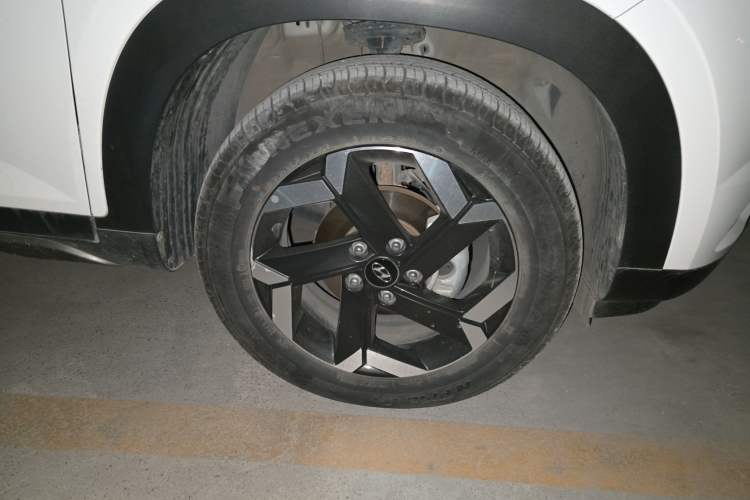 Used Hyundai ix25 2020 1.5L CVT GLS Smart Model Right Front Wheel Hub