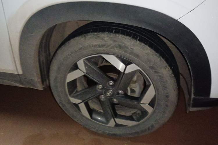 Used Hyundai ix25 2020 1.5L CVT DLX Prestige Version Right Front Wheel Hub