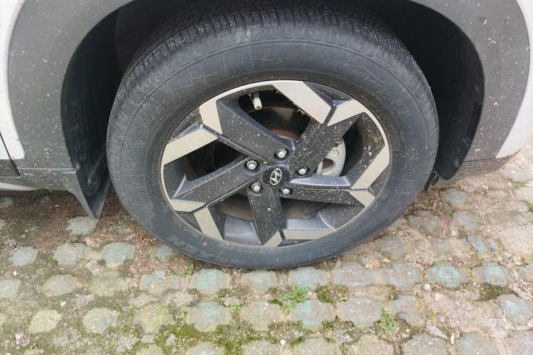 Used Hyundai ix25 2020 1.5L CVT GLS Smart Model Right Front Wheel Hub