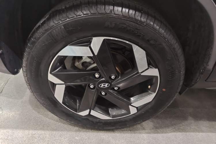Used Hyundai ix25 2020 1.5L CVT GLS Smart Model Right Rear Wheel Hub