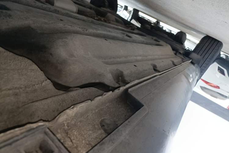 Used Hyundai ix25 2020 1.5L CVT DLX Prestige Version Right Side Sill