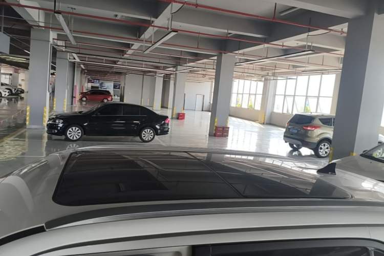 Used Hyundai ix25 2020 1.5L CVT DLX Prestige Version Roof