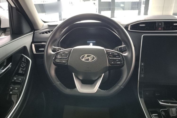 Used Hyundai ix25 2020 1.5L CVT GLS Smart Model Steering Wheel