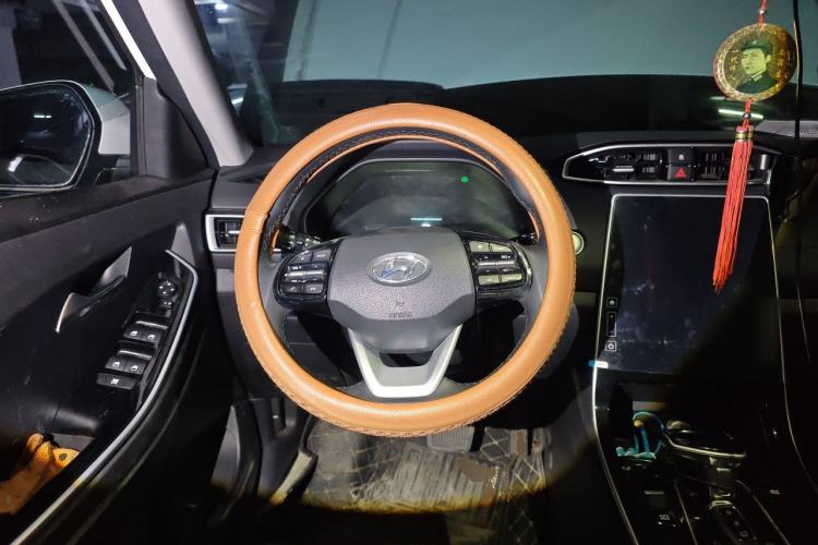 Used Hyundai ix25 2020 1.5L CVT GLS Smart Model Steering Wheel