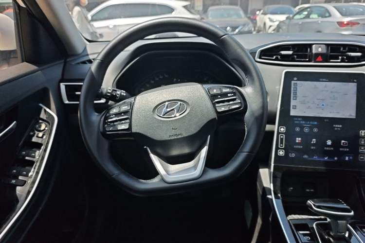 Used Hyundai ix25 2020 1.5L CVT DLX Prestige Version Steering Wheel