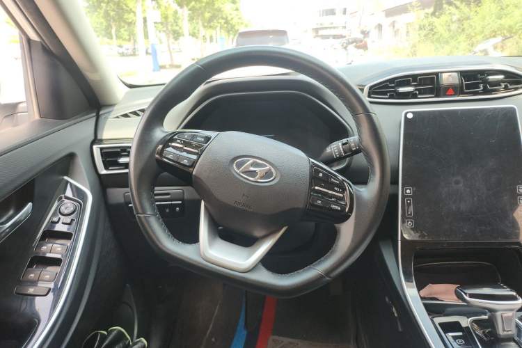 Used Hyundai ix25 2020 1.5L CVT DLX Prestige Version Steering Wheel