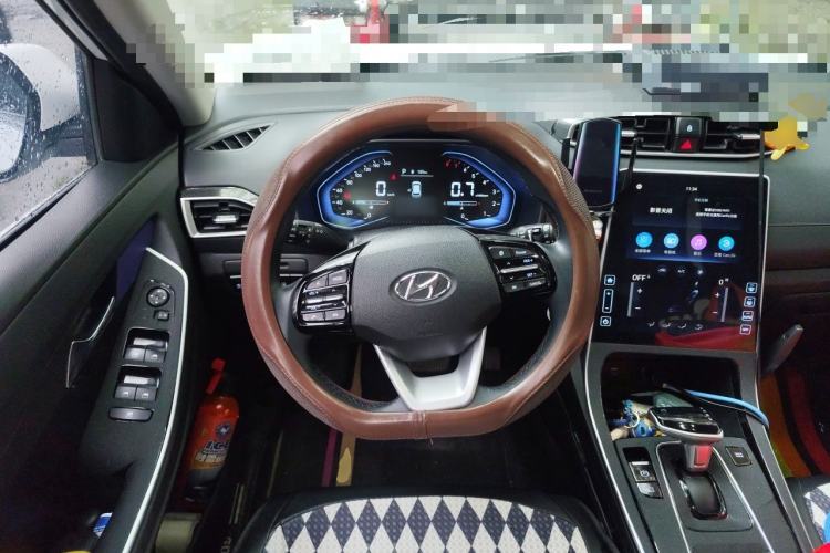 Used Hyundai ix25 2020 1.5L CVT GLS Smart Model Steering Wheel