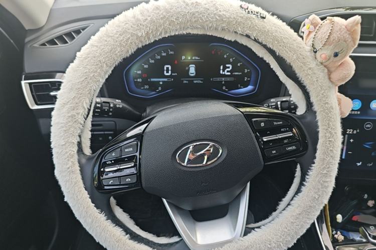 Used Hyundai ix25 2020 1.5L CVT GLS Smart Model Steering Wheel