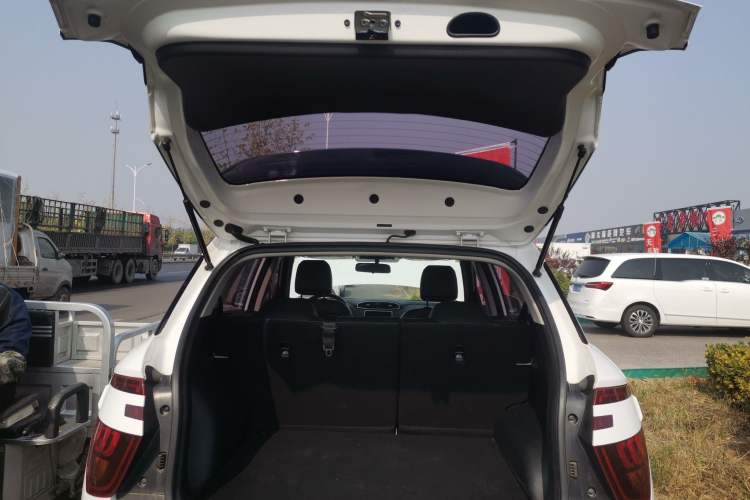 Used Hyundai ix25 2020 1.5L CVT GLS Smart Model Trunk