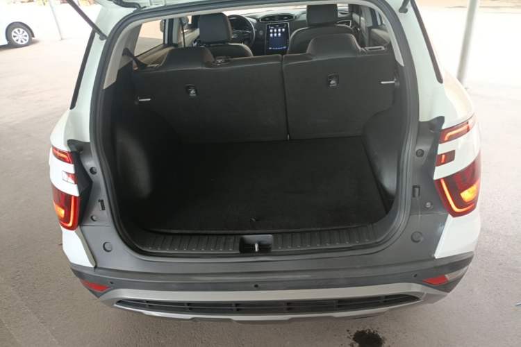 Used Hyundai ix25 2020 1.5L CVT DLX Prestige Version Trunk