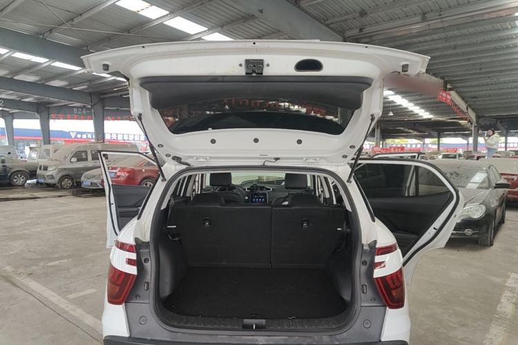 Used Hyundai ix25 2020 1.5L CVT GLS Smart Model Trunk