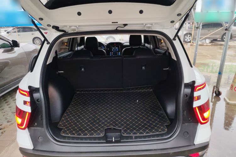 Used Hyundai ix25 2020 1.5L CVT GLS Smart Model Trunk