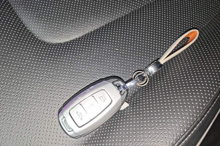 Used Hyundai ix25 2020 1.5L CVT DLX Prestige Version Vehicle Key