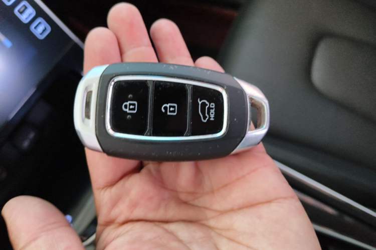Used Hyundai ix25 2020 1.5L CVT GLS Smart Model Vehicle Key