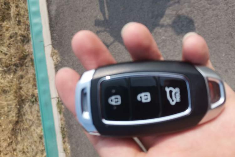 Used Hyundai ix25 2020 1.5L CVT GLS Smart Model Vehicle Key