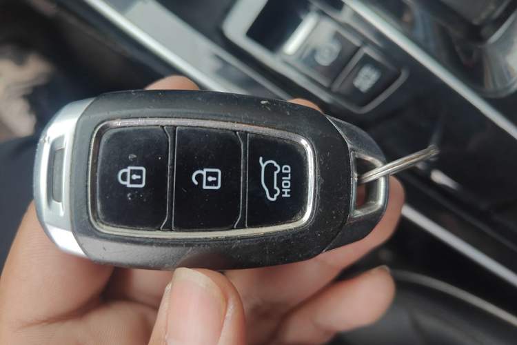 Used Hyundai ix25 2020 1.5L CVT DLX Prestige Version Vehicle Key