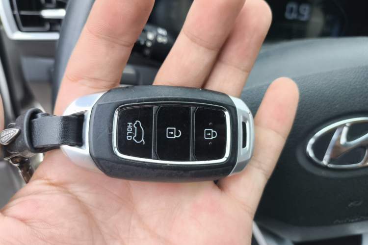 Used Hyundai ix25 2020 1.5L CVT GLS Smart Model Vehicle Key