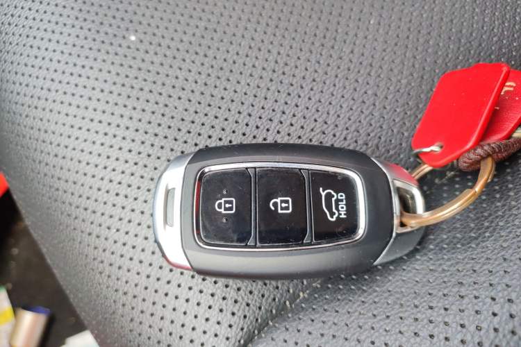 Used Hyundai ix25 2020 1.5L CVT DLX Prestige Version Vehicle Key