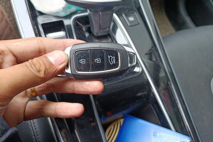 Used Hyundai ix25 2020 1.5L CVT DLX Prestige Version Vehicle Key
