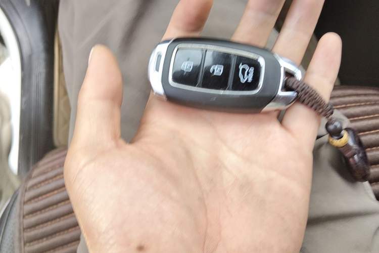 Used Hyundai ix25 2020 1.5L CVT GLS Smart Model Vehicle Key