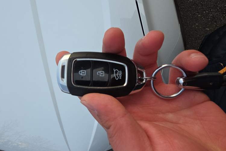 Used Hyundai ix25 2020 1.5L CVT GLS Smart Model Vehicle Key