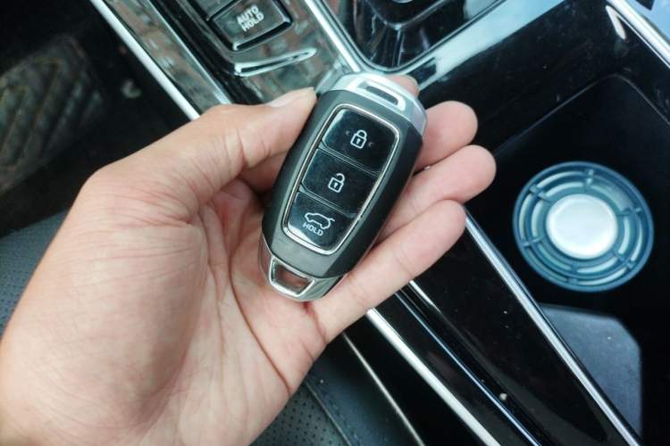 Used Hyundai ix25 2020 1.5L CVT GLS Smart Model Vehicle Key