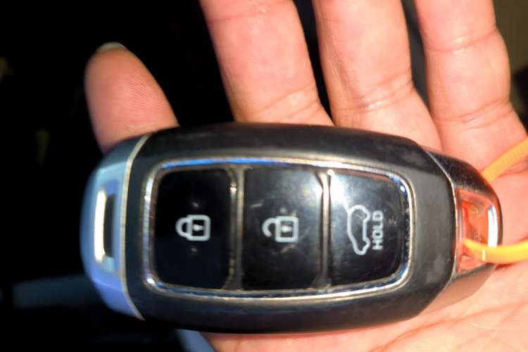 Used Hyundai ix25 2020 1.5L CVT GLS Smart Model Vehicle Key
