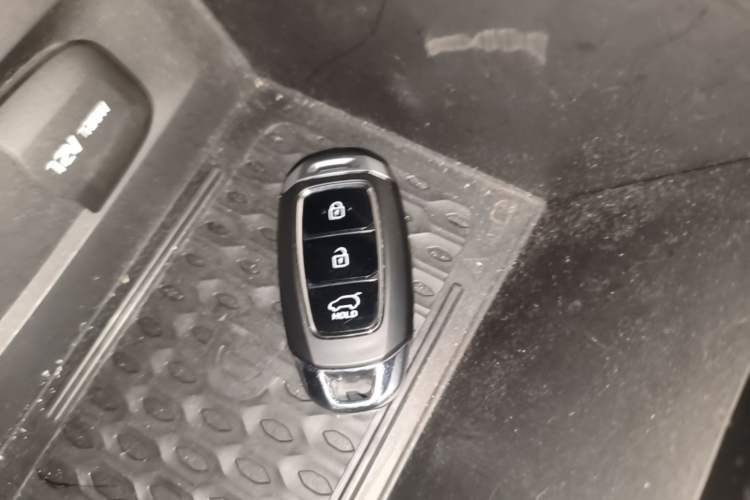 Used Hyundai ix25 2020 1.5L CVT DLX Prestige Version Vehicle Key