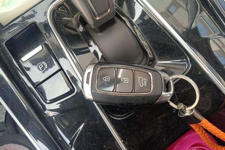Used Hyundai ix25 2020 1.5L CVT DLX Prestige Version Vehicle Key