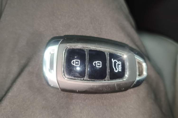 Used Hyundai ix25 2020 1.5L CVT GLS Smart Model Vehicle Key