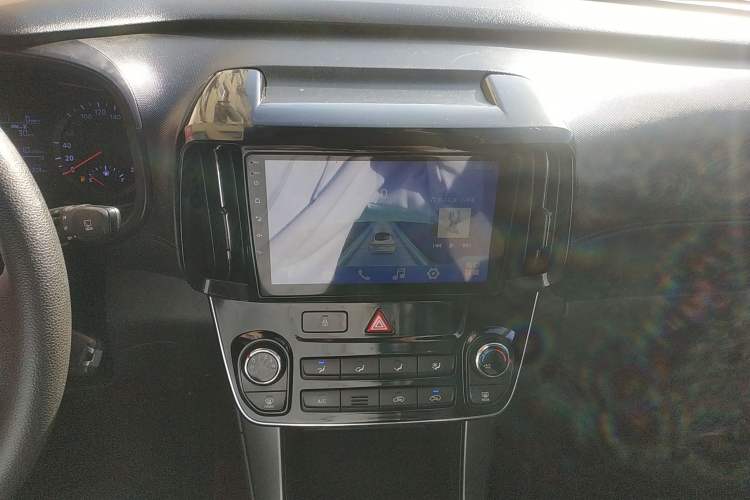 Used Hyundai ix35 2018 2.0L Manual Two-Wheel Drive Zhiyong·Changzhi Edition Audio And AC Panel