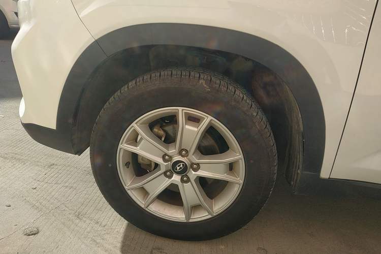 Used Hyundai ix35 2018 2.0L Manual Two-Wheel Drive Zhiyong·Changzhi Edition Left Front Wheel Hub