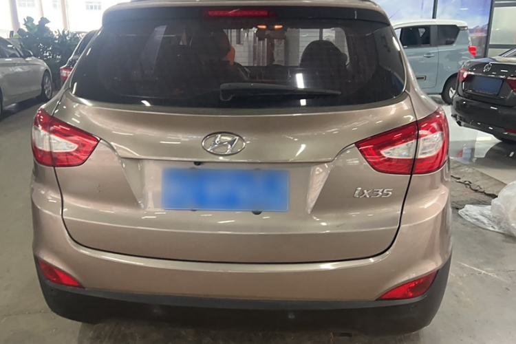 Used Hyundai ix35 2015 2.0L Automatic 2WD Smart Version China V Standard Exterior 4