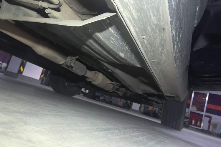 Used Hyundai ix35 2010 2.4L Automatic 2WD Prestige GLS Trim Chassis Rear Right