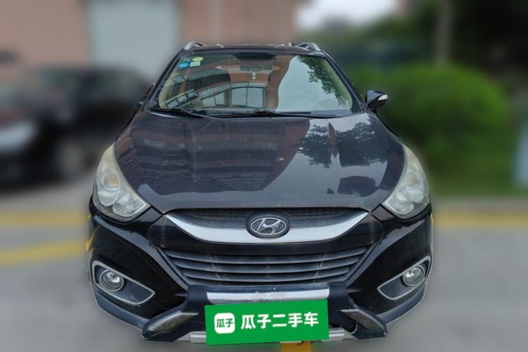 Used Hyundai ix35 2010 2.0L Automatic 4x4 Premium GLS Trim Front