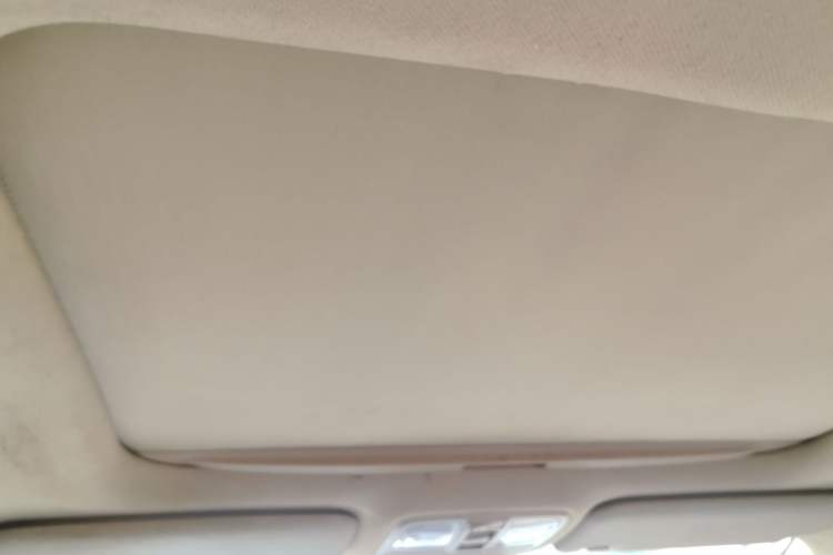 Used Hyundai ix35 2010 2.0L Automatic Two-Wheel Drive Elite Edition GLS Headliner