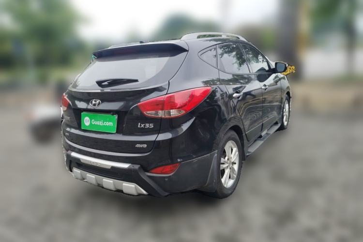 Used Hyundai ix35 2010 2.4L Automatic 4x4 GLS Navigation Edition Rear Right 45 Deg