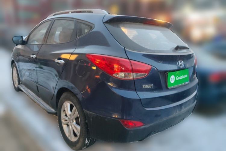 Used Hyundai ix35 2010 2.0L Automatic 4x4 Premium GLS Trim Rear Left 45 Deg