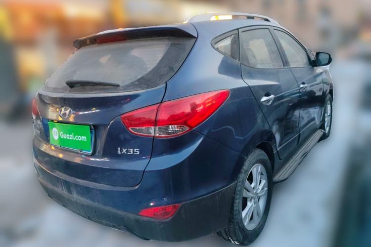 Used Hyundai ix35 2010 2.0L Automatic 4x4 Premium GLS Trim Rear Right 45 Deg