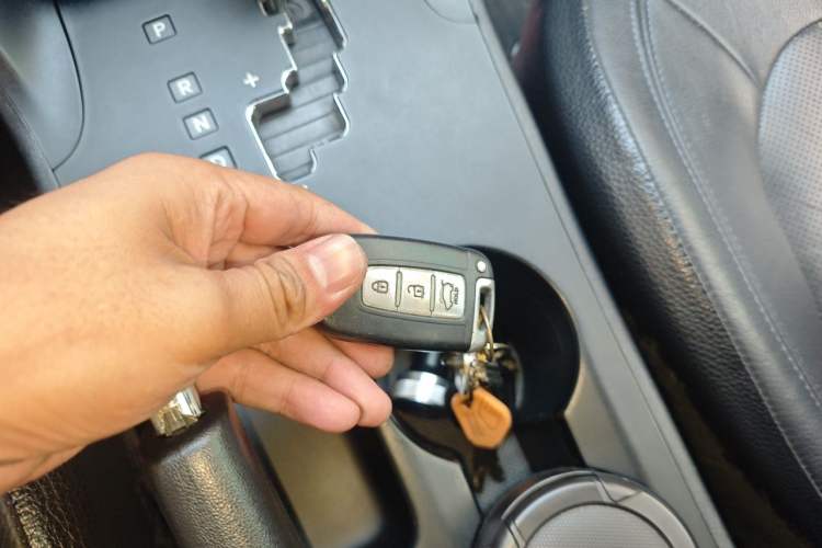 Used Hyundai ix35 2010 2.0L Automatic Two-Wheel Drive Elite Edition GLS Vehicle Key