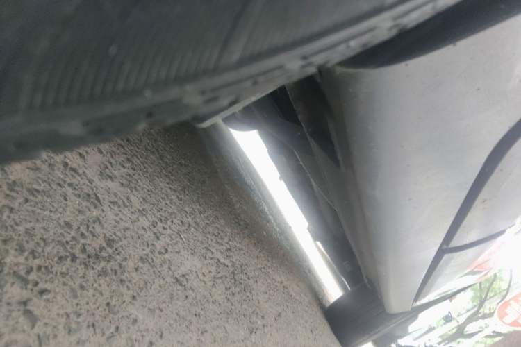 Used Hyundai ix35 2010 2.0L Automatic 4x4 Premium GLS Trim Chassis Rear Right