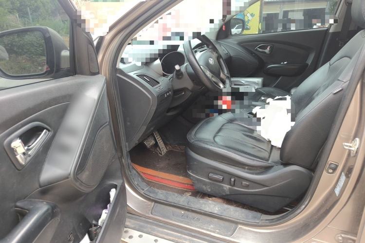 Used Hyundai ix35 2010 2.4L Automatic 4x4 GLS Navigation Edition Driver Seat