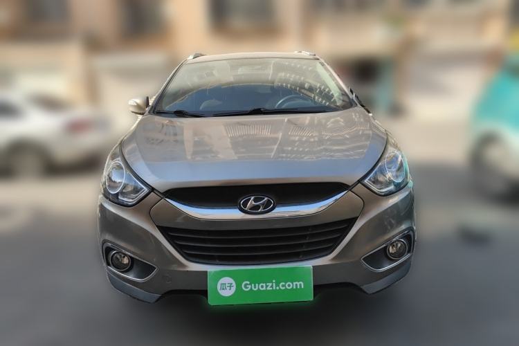 Used Hyundai ix35 2010 2.0L Automatic Two-Wheel Drive Elite Edition GLS Front