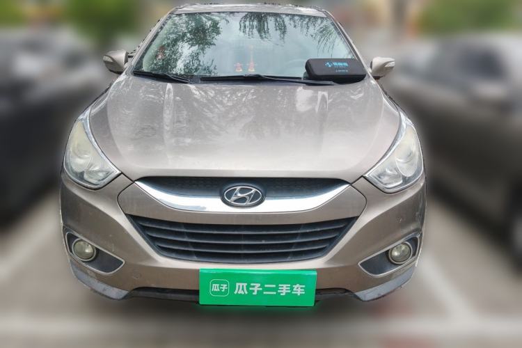 Used Hyundai ix35 2010 2.0L Automatic Two-Wheel Drive New Edition GL Front