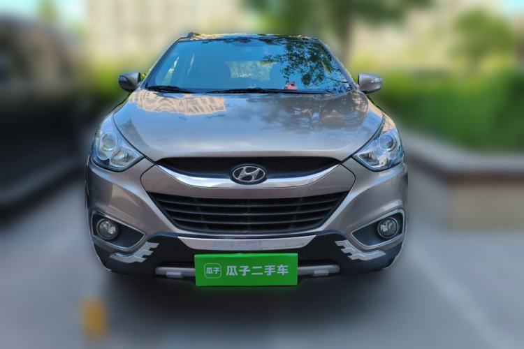 Used Hyundai ix35 2010 2.0L Automatic 4x4 Premium GLS Trim Front