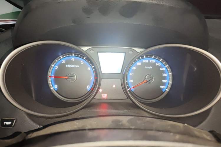 Used Hyundai ix35 2010 2.0L Automatic Two-Wheel Drive Elite Edition GLS Instrument Cluster