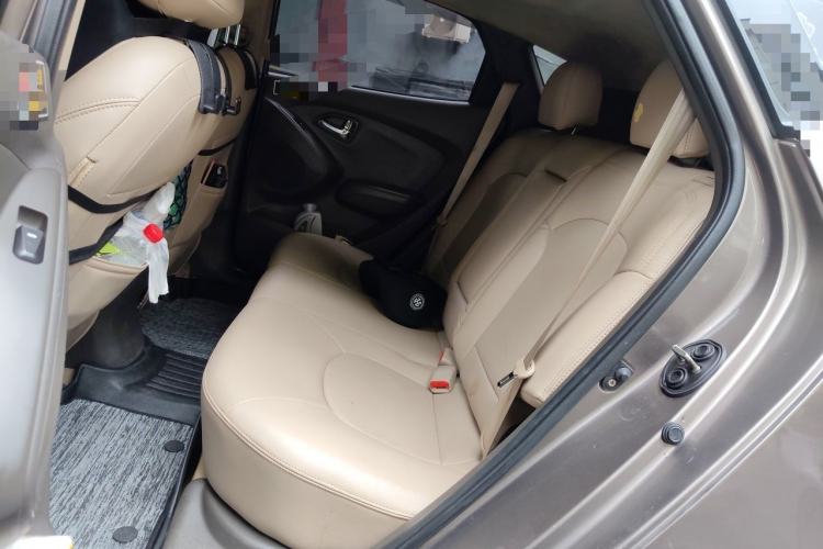 Used Hyundai ix35 2010 2.4L Automatic 4x4 GLS Navigation Edition Left Rear Seat