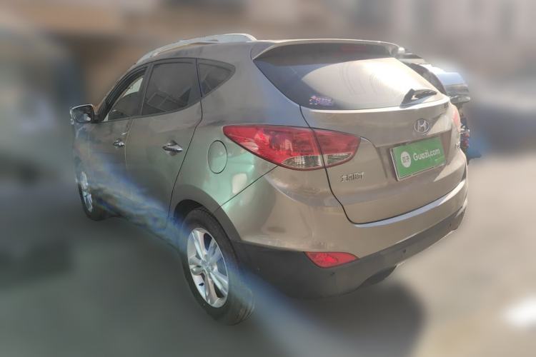 Used Hyundai ix35 2010 2.0L Automatic Two-Wheel Drive Elite Edition GLS Rear Left 45 Deg